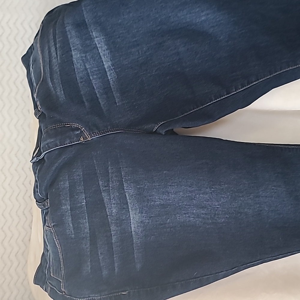Royalty Plus size tapered ankle jeans